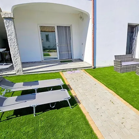 Vila Serendipity, La Caletta