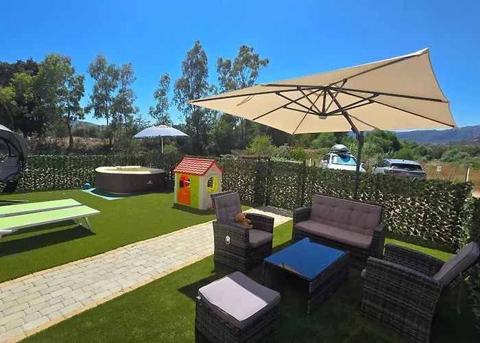 Villa Serendipity, *